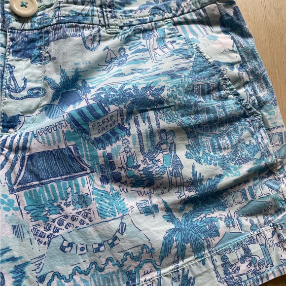 Lilly Pulitzer fresh catch toile blue callahan shorts size 6 - Picture 4 of 7